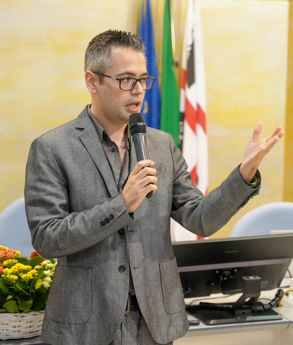 Davide Maiorca @davezero